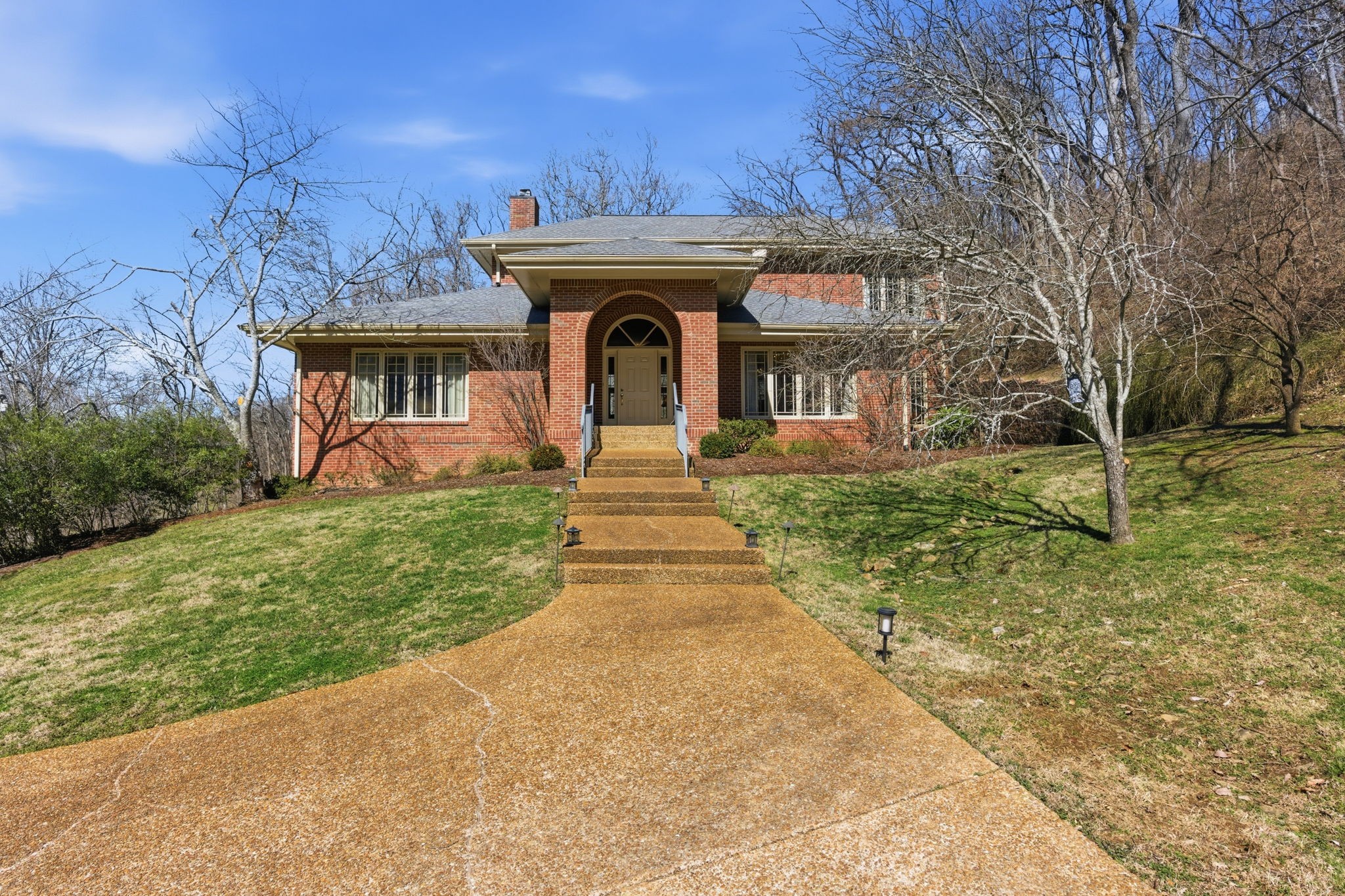 1961 Edenbridge Way