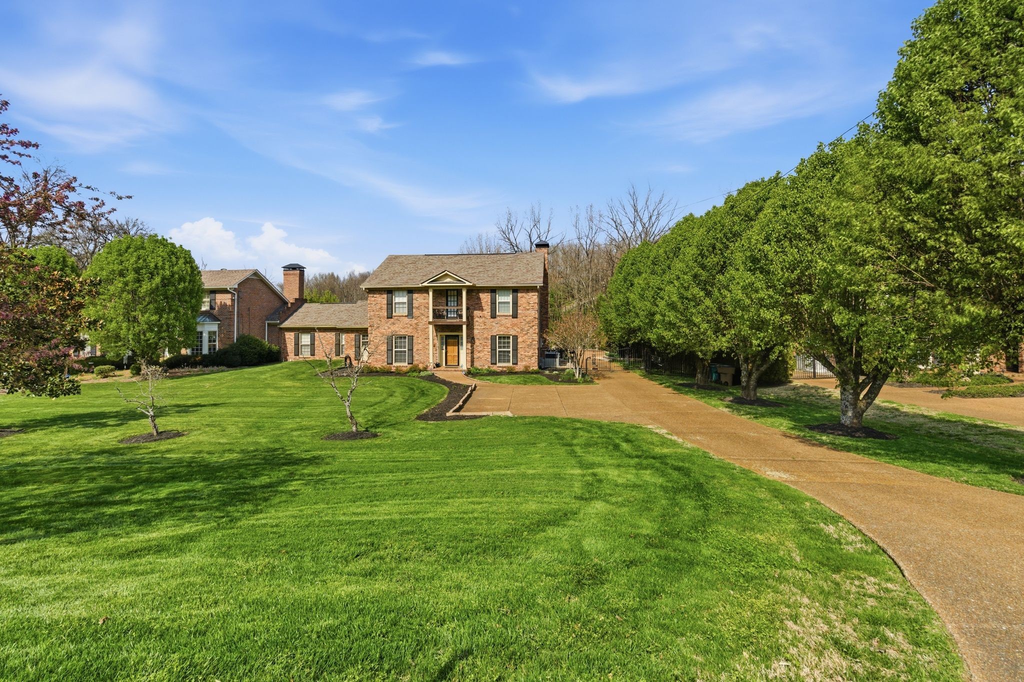 1470 Tyne Blvd