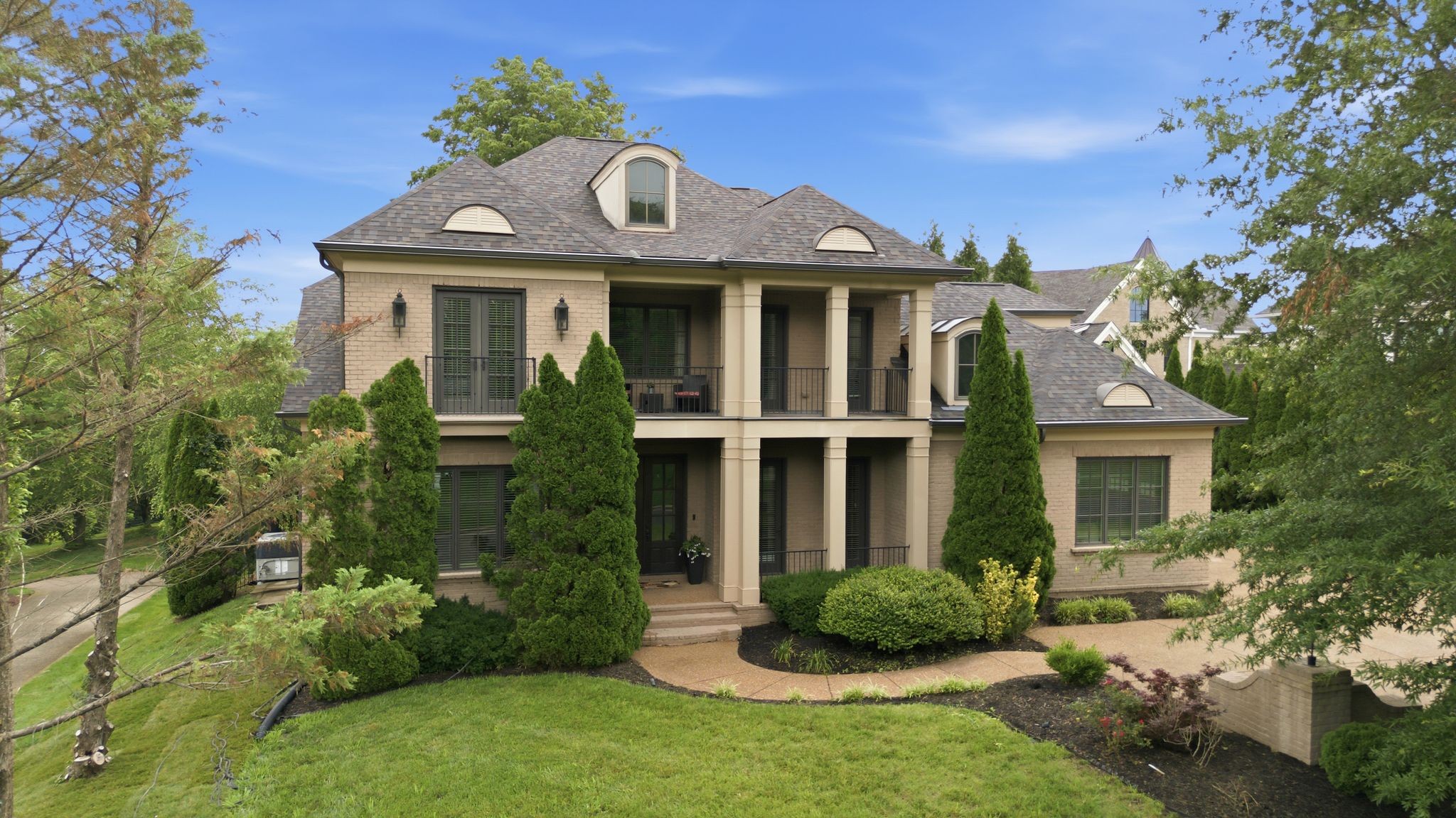 21 Sawgrass Ln