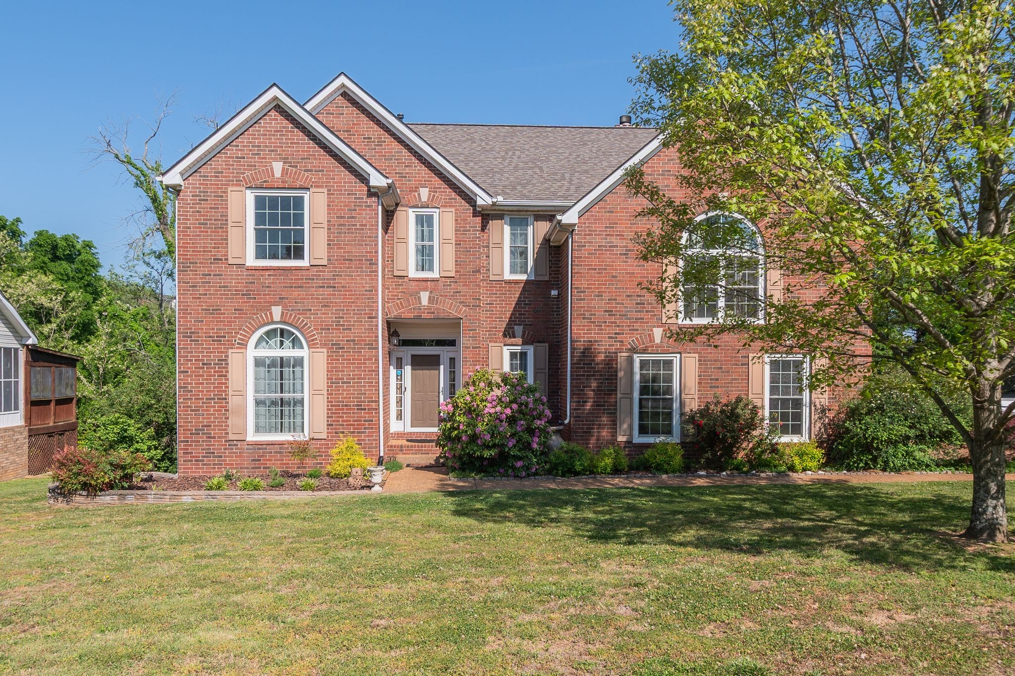 369 Dandridge Dr