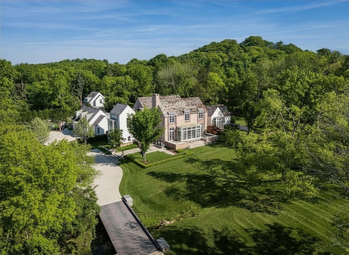 5623 Hillsboro Pike