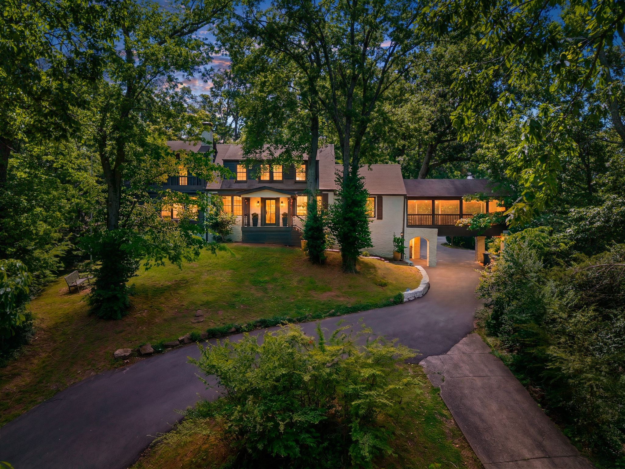 5400 Hillsboro Pike