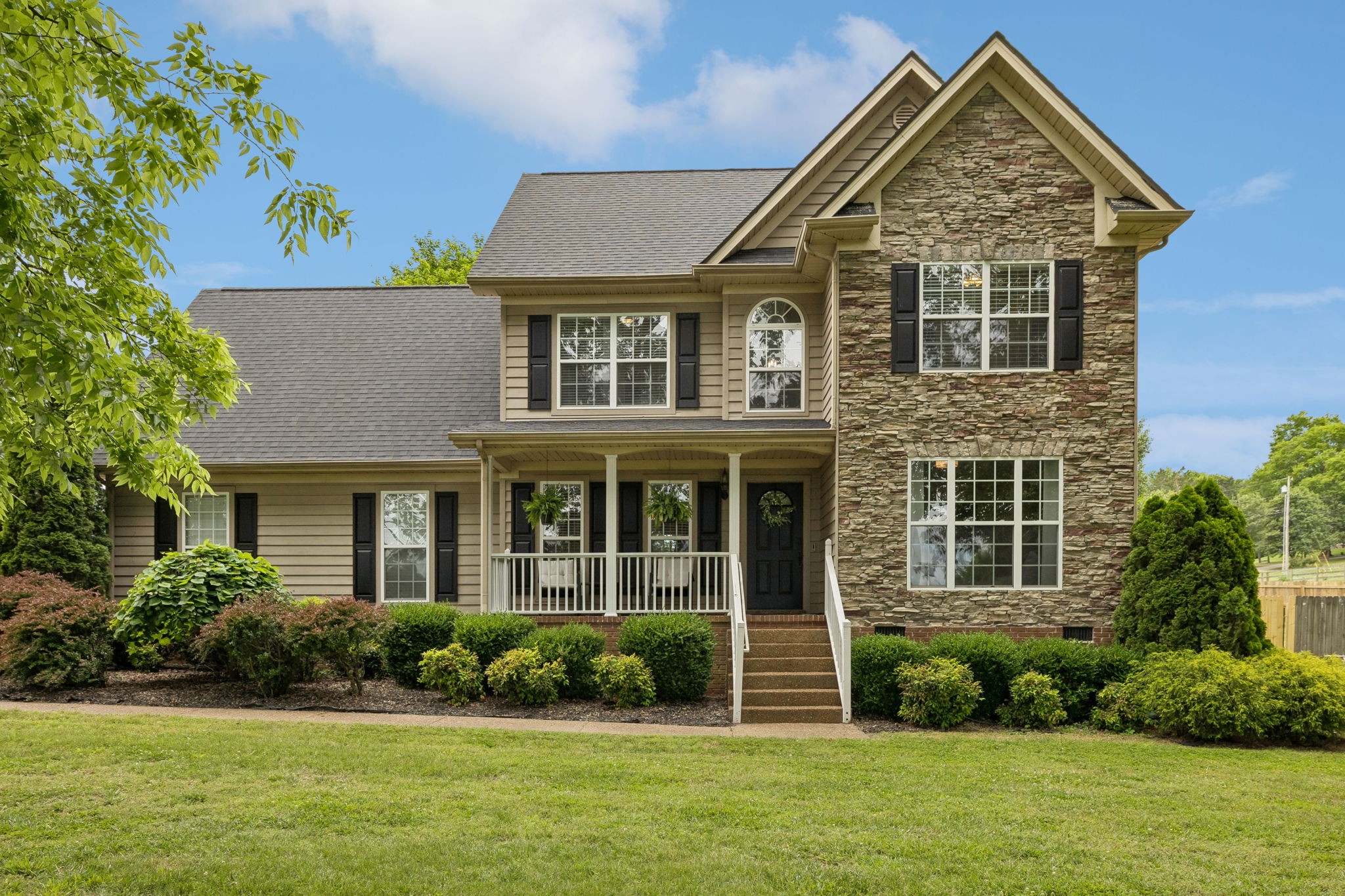 1399 Standing Stone Cir