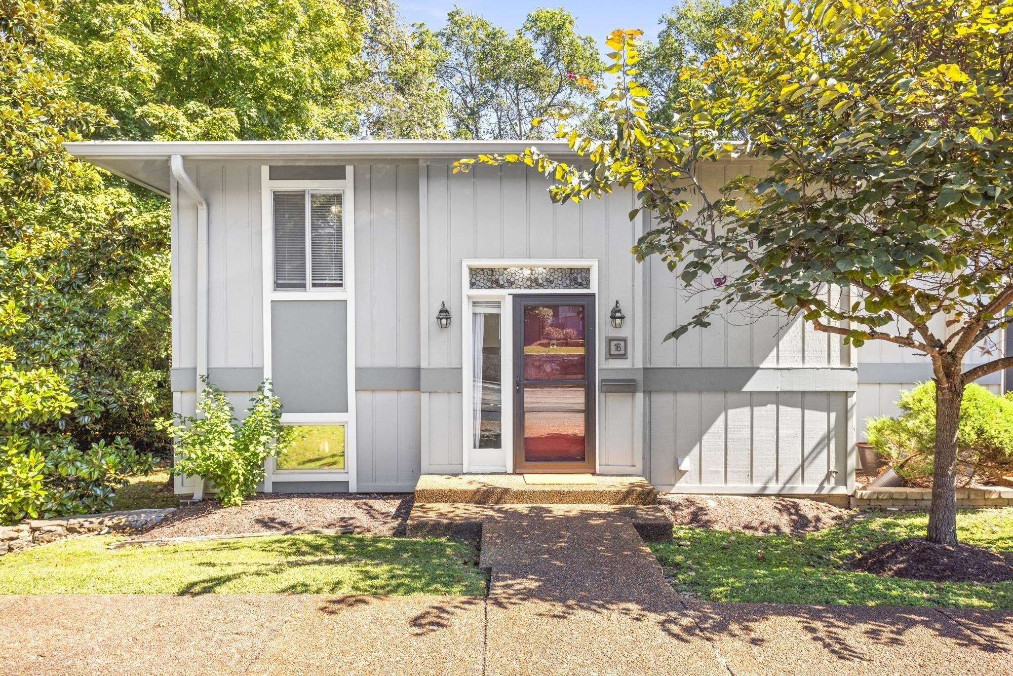 21 Vaughns Gap Rd
