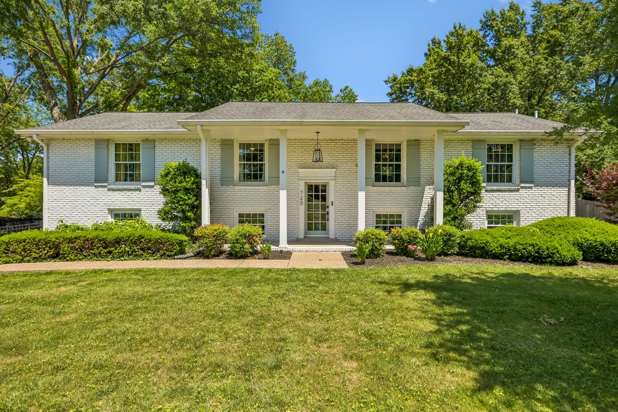 720 Shenandoah Dr