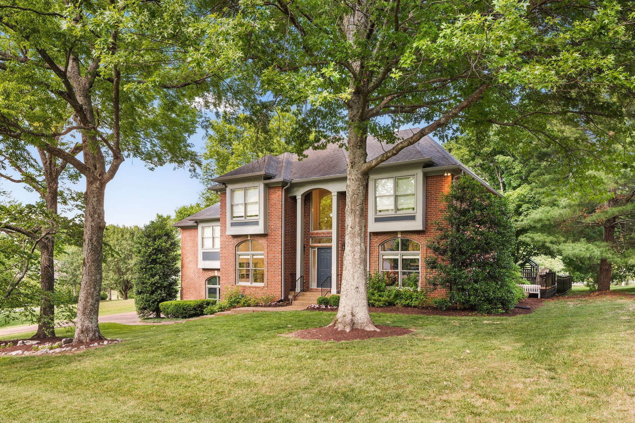 9457 Foothills Dr