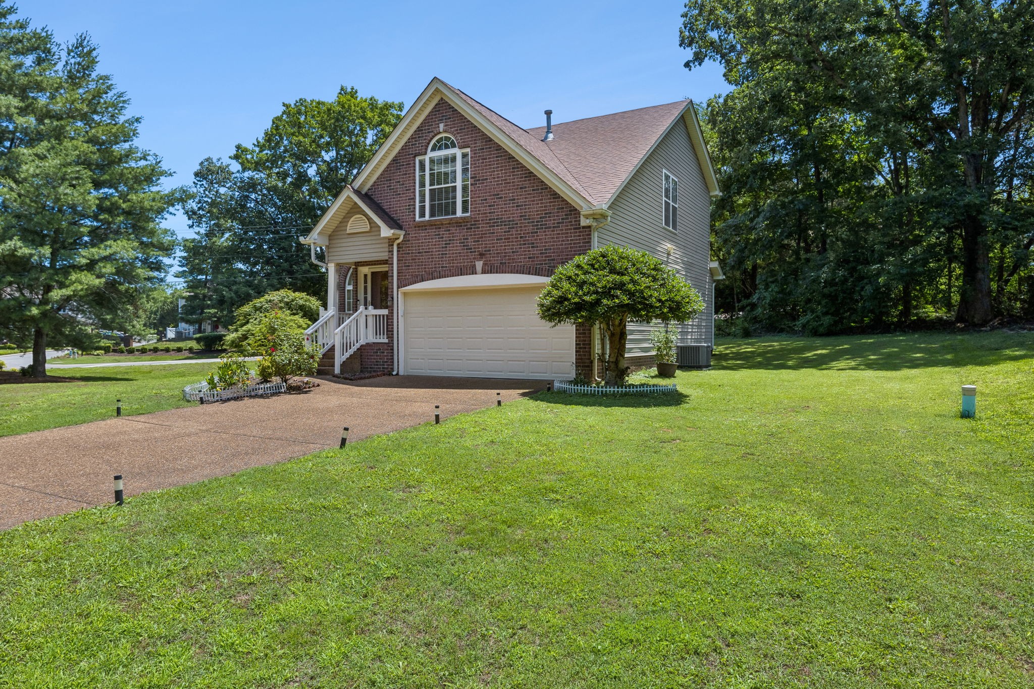 1001 Brookside Woods Blvd