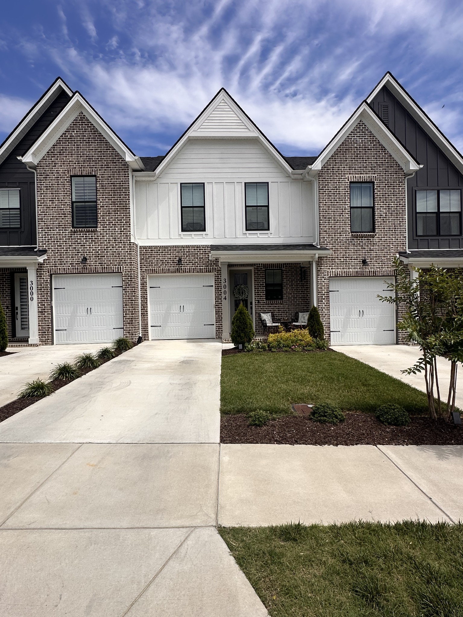 3004 Inman Dr