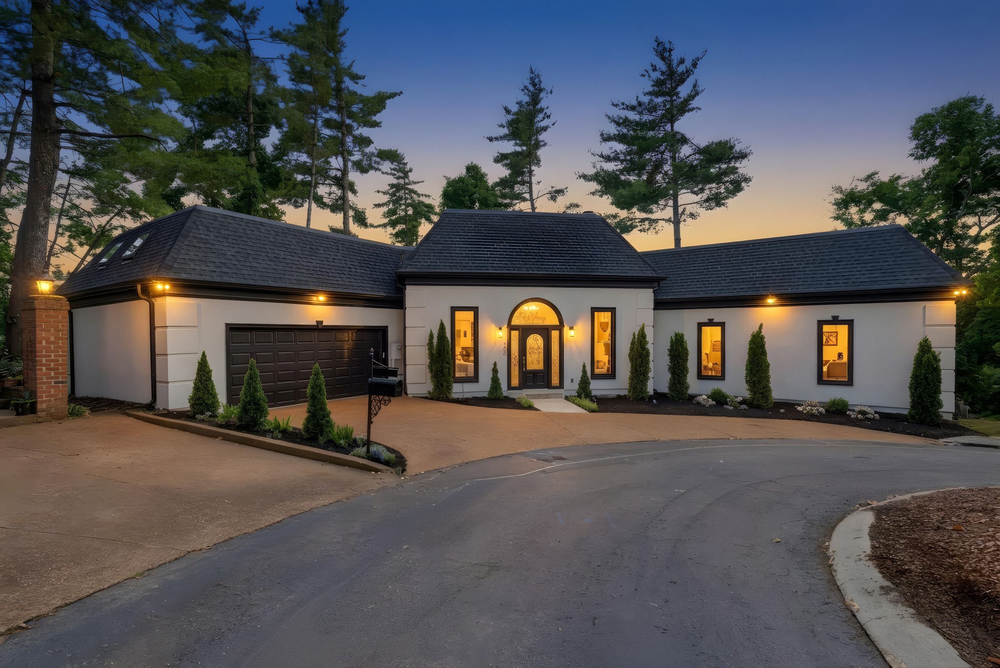105 Burlington Ct