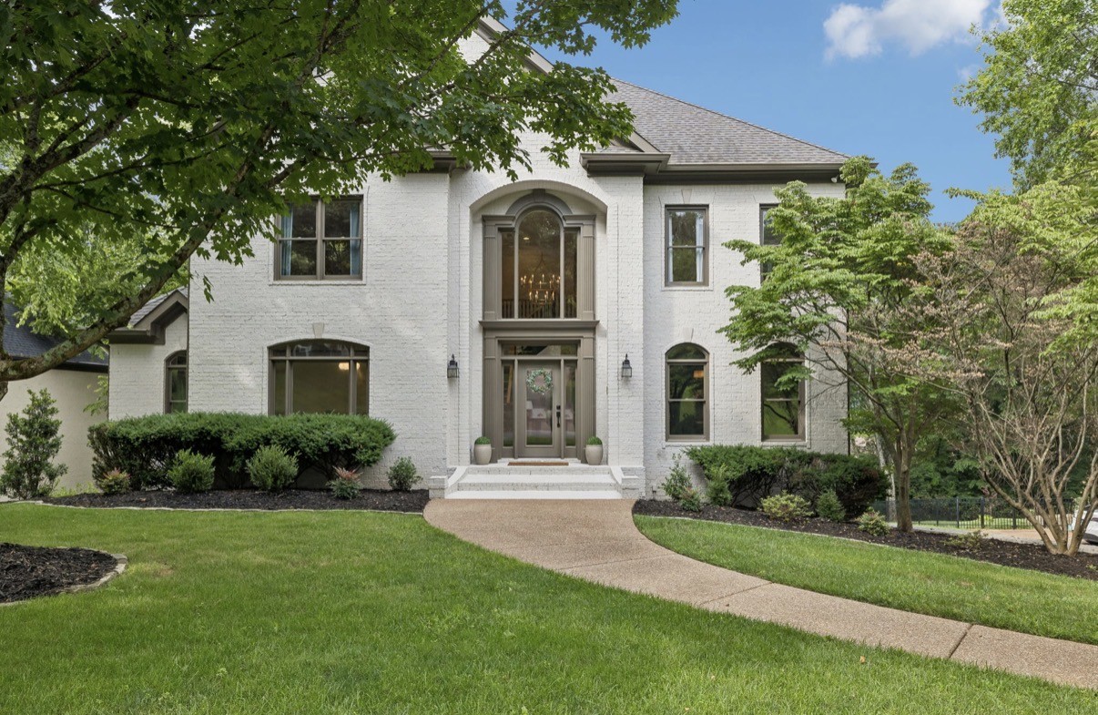 9441 Highwood Hill Rd