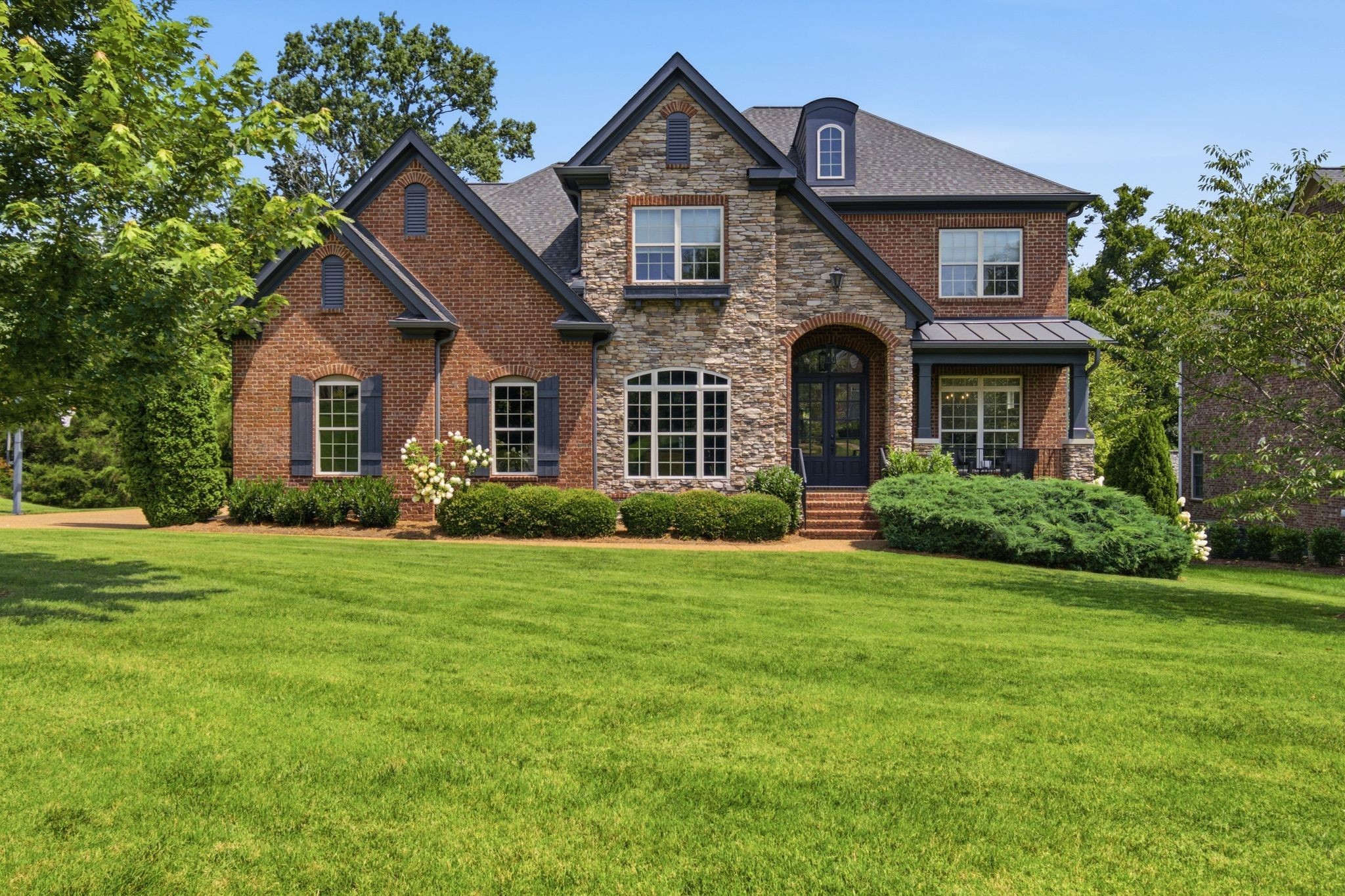 1600 Glenellen Way
